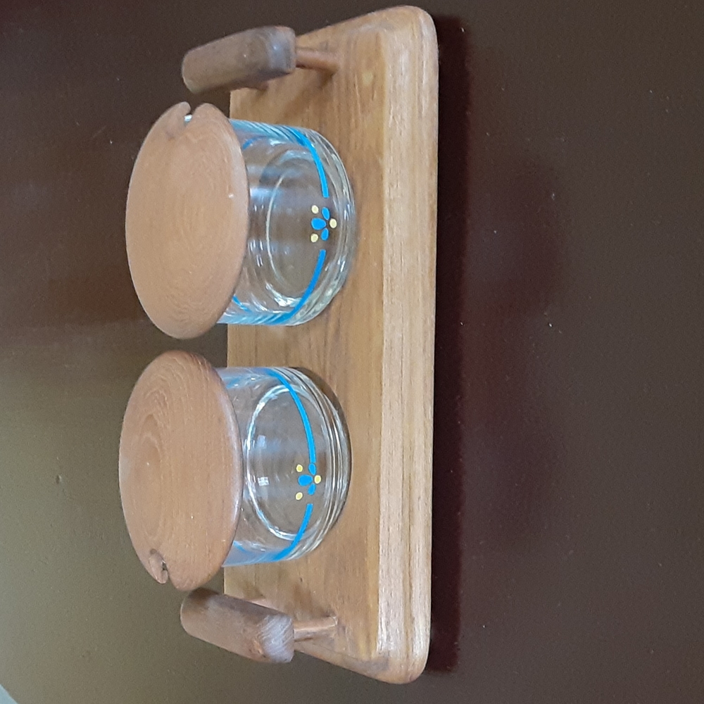 2 Relish bowls with genuine teak wood tray and lids